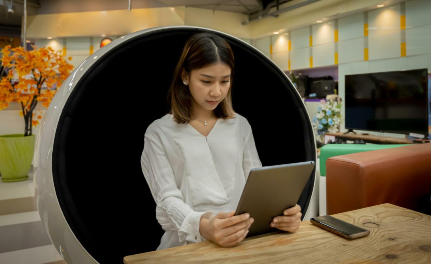 Dashboard de análisis financiero con gráficos interactivos